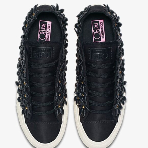 Converse Chuck Taylor All Star Ox Black Floral Sneakers - Picture 3 of 5